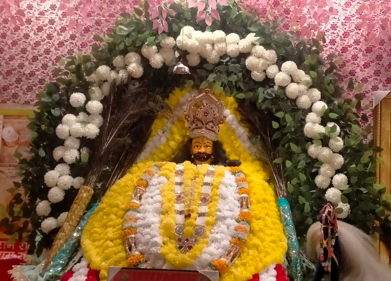 मंदिर की पुरानी झलक